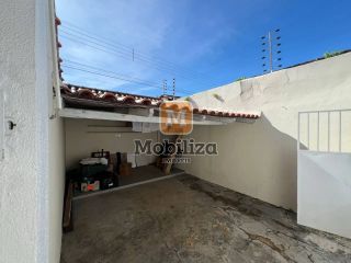 Casa com 4 quartos e edícula - bairro Rio Madeira