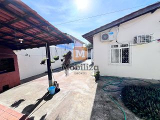 Casa com 4 quartos e edícula - bairro Rio Madeira