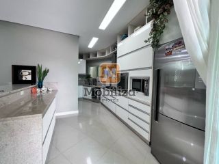 Sobrado com 4 suítes - Residencial Nova Alphaville
