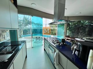 Sobrado com 4 suítes - Residencial Nova Alphaville