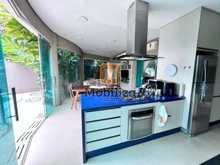 Sobrado com 4 suítes - Residencial Nova Alphaville