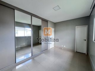Sobrado com 3 quartos e quintal amplo - Condomínio Volpi I