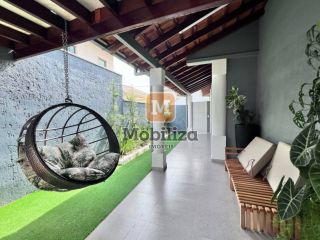 Sobrado com 4 suítes - Condomínio Rio de Janeiro III