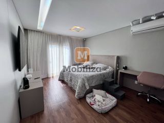 Sobrado com 4 suítes - Condomínio Rio de Janeiro III