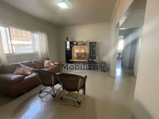 Apartamento com 2 dormitórios no centro da cidade - Residencial Solimões