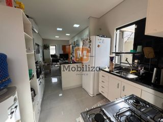 Casa com 2 dormitórios sendo 1 suíte - Residencial Greenville