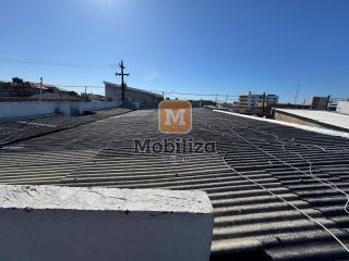 Casa com 3 quartos sendo 2 suítes e edícula com 2 quartos no Bairro Embratel