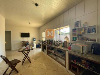 Casa com 4 quartos - bairro Nova Esperança