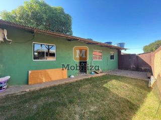 Casa com 4 quartos - bairro Nova Esperança