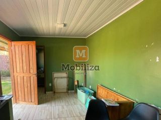 Casa com 4 quartos - bairro Nova Esperança