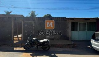 Casa com 4 quartos - bairro Nova Esperança