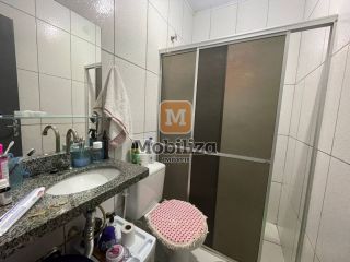 Casa com 2 quartos e energia solar na Zona Sul