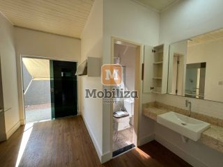 Casa com 3 quartos sendo 1 suíte e terreno amplo com 550m² na Vila da Eletronorte
