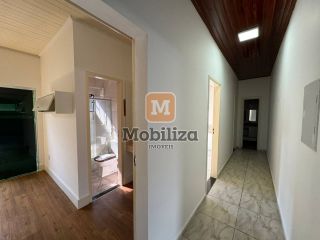 Casa com 3 quartos sendo 1 suíte e terreno amplo com 550m² na Vila da Eletronorte