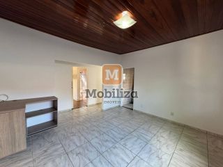 Casa com 3 quartos sendo 1 suíte e terreno amplo com 550m² na Vila da Eletronorte