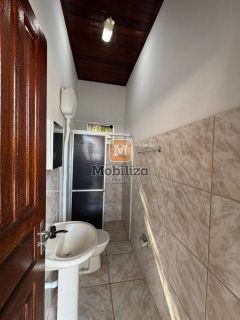 Casa com 3 quartos sendo 1 suíte e terreno amplo com 550m² na Vila da Eletronorte