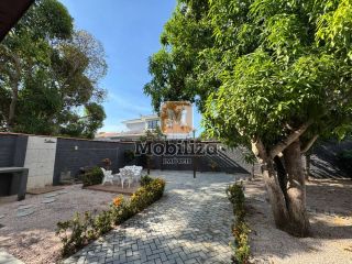 Casa com 3 quartos sendo 1 suíte e terreno amplo com 550m² na Vila da Eletronorte