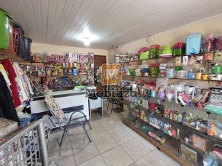 Casa com 3 quartos sendo 1 suíte com terreno de 250m² na Zona Sul