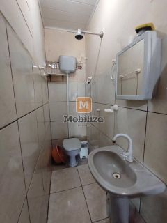 Casa com 3 quartos sendo 1 suíte com terreno de 250m² na Zona Sul