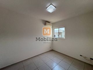 Apartamento com 3 quartos sendo 1 suíte no Condomínio Veredas do Madeira 74m²