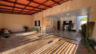 Casa com 4 quartos sendo 2 suítes no Residencial Greenville 257m²