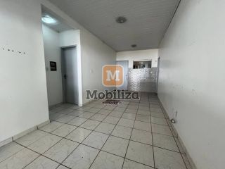 Casa com 3 quartos sendo 1 suíte e cozinha ampla no Condomínio Nova Era 1