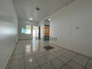 Casa com 3 quartos sendo 1 suíte e cozinha ampla no Condomínio Nova Era 1