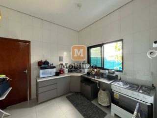 Casa com 2 dormitórios sendo 1 suíte e quintal amplo - Residencial Greenville