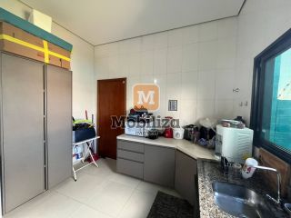 Casa com 2 dormitórios sendo 1 suíte e quintal amplo - Residencial Greenville