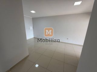 Sobrado com 3 quartos sendo 1 suíte e quintal amplo no Condomínio Mediterrâneo