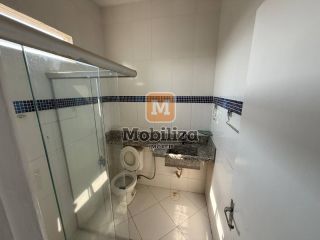 Sobrado com 3 quartos sendo 1 suíte e quintal amplo no Condomínio Mediterrâneo