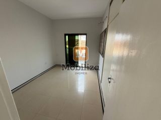 Sobrado com 3 quartos sendo 1 suíte e quintal amplo no Condomínio Mediterrâneo