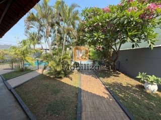 Sobrado com 3 quartos sendo 1 suíte e quintal amplo no Condomínio Mediterrâneo