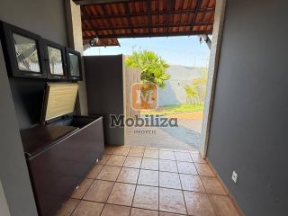 Sobrado com 3 quartos sendo 1 suíte e quintal amplo no Condomínio Mediterrâneo