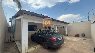 Casa com 4 quartos sendo 2 suítes no Bairro Aponiã