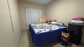 Casa com 4 quartos sendo 2 suítes no Bairro Aponiã