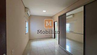 Casa com 3 dormitórios sendo 1 suíte e espaço amplo no Bairro Aponiã