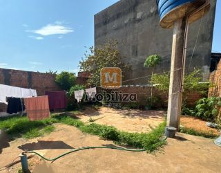 Casa com 3 quartos sendo 2 suítes no Bairro Aponiã