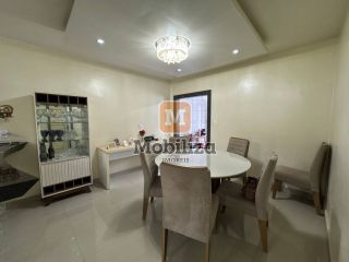 Casa com 5 dormitórios sendo 1 suíte e piscina no bairro Aponiã 180m²