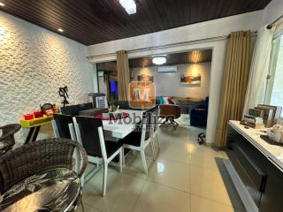 Casa com 3 dormitórios sendo 1 suíte e piscina no bairro Aponiã