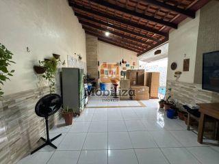 Casa com 3 dormitórios sendo 1 suíte e piscina no bairro Aponiã