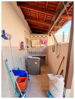 Casa no bairro Cuniã com 3 dormitórios sendo 1 suíte e 240m² de área construída