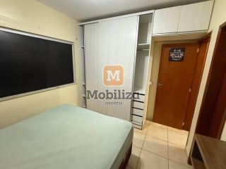 Apartamento semi mobiliado com 3 dormitórios sendo 1 suíte e 2 vagas de garagem no Condomínio Vita Bella
