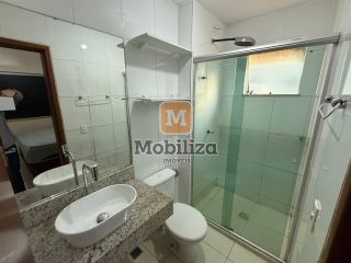 Apartamento semi mobiliado com 3 dormitórios sendo 1 suíte e 2 vagas de garagem no Condomínio Vita Bella