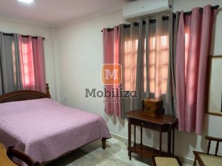 Sobrado com 3 quartos sendo 1 suíte e energia solar no Condomínio Mediterrâneo