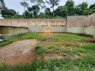 Casa com 3 dormitórios sendo 1 suíte e um amplo quintal no Condomínio San Matheus