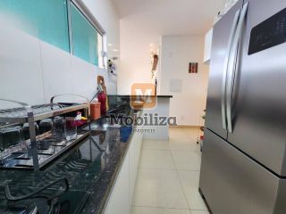 Casa com 3 dormitórios sendo 1 suíte e um amplo quintal no Condomínio San Matheus