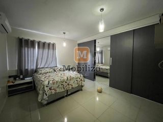 Casa com 3 dormitórios sendo 1 suíte e edícula contendo depósito e banheiro no Condomínio San Matheus