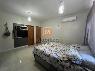 Casa com 3 dormitórios sendo 1 suíte e edícula contendo depósito e banheiro no Condomínio San Matheus