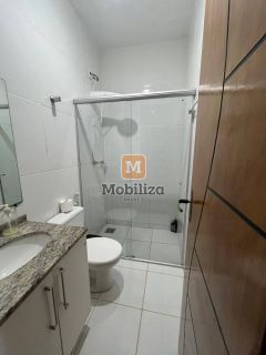 Casa com 3 dormitórios sendo 1 suíte e edícula contendo depósito e banheiro no Condomínio San Matheus